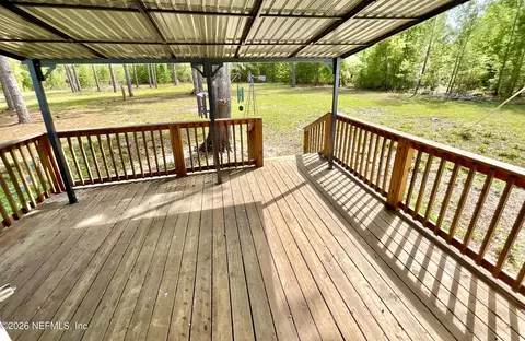 175 Whirlwind Loop Loop, Hawthorne, FL 32640 photo 3