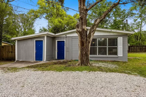 7086 Queen Of Hearts Ct, Jacksonville, FL 32210