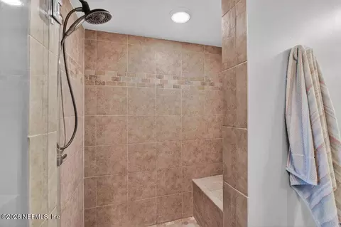 Bath - 6170 A1a #215, Saint Augustine, FL 32080 photo 6 of 6