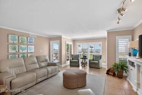 Living - 6170 A1a #215, Saint Augustine, FL 32080 photo 3 of 6