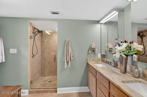 Bath - 6170 A1a #215, Saint Augustine, FL 32080 photo 3 of 6
