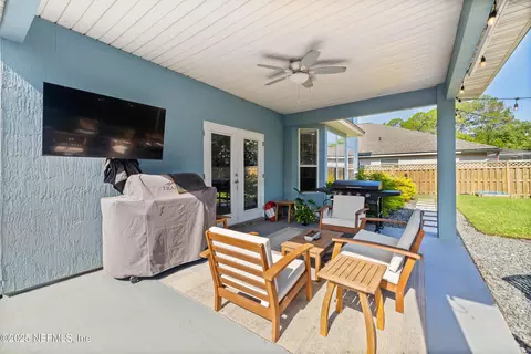Exterior - 708 Flowers St, Saint Augustine, FL 32092 photo 3 of 12