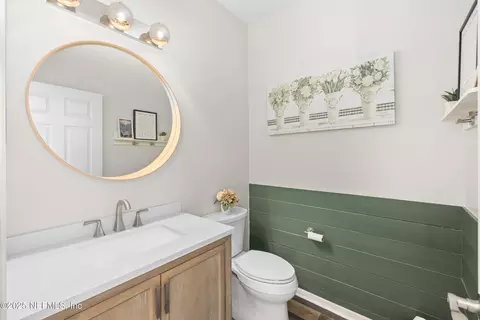 Bath - 708 Flowers St, Saint Augustine, FL 32092 photo 1 of 2