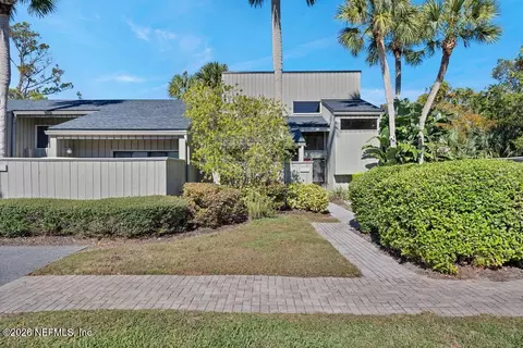 10025 Sawgrass Dr E, Ponte Vedra Beach, FL 32082
