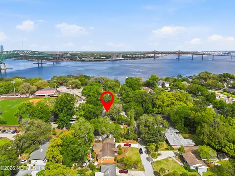 View/Area - 1244 Glengarry Rd, Jacksonville, FL 32207 photo 7 of 8