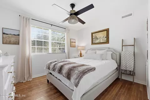 Bedroom - 1244 Glengarry Rd, Jacksonville, FL 32207 photo 4 of 4