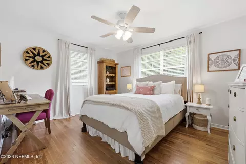 Bedroom - 1244 Glengarry Rd, Jacksonville, FL 32207 photo 3 of 4