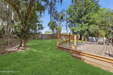 Exterior - 1244 Glengarry Rd, Jacksonville, FL 32207 photo 5 of 5