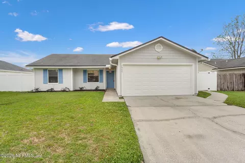 7809 Allspice Cir E, Jacksonville, FL 32244