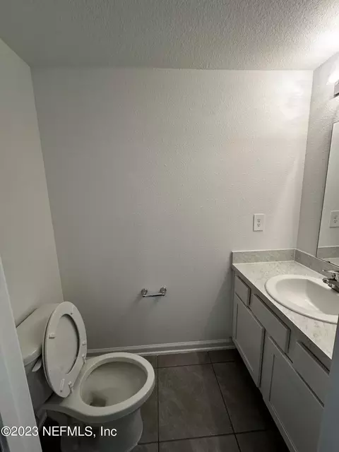 Bath - 409 Talulla Trl, Saint Augustine, FL 32095 photo 1 of 6