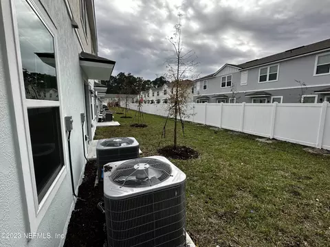 Exterior - 409 Talulla Trl, Saint Augustine, FL 32095 photo 6 of 7