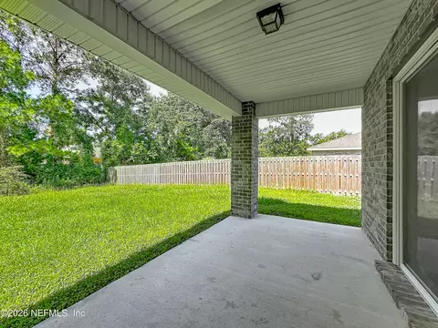 Exterior - 5980 Sands Pointe Dr, Macclenny, FL 32063 photo 4 of 4