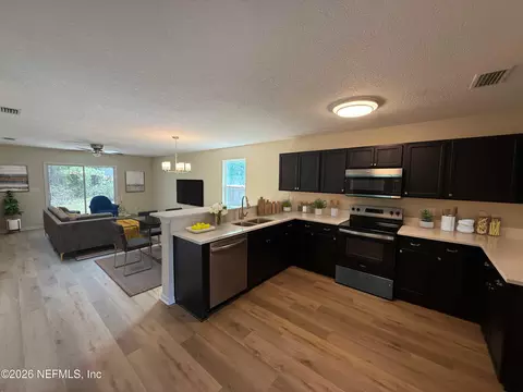 Kitchen - 5980 Sands Pointe Dr, Macclenny, FL 32063 photo 1 of 4