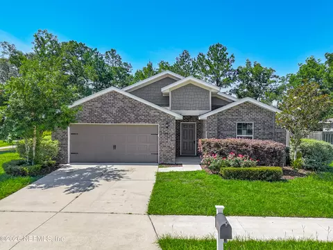5980 Sands Pointe Dr, Macclenny, FL 32063