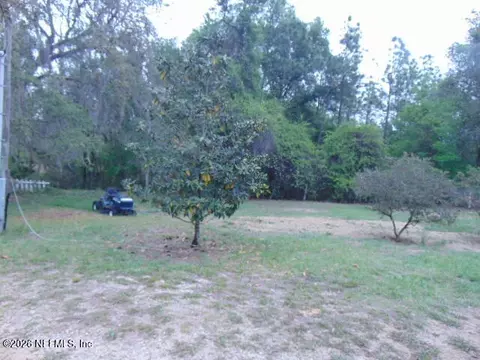Exterior - 130 Interlachen Blvd, Interlachen, FL 32148 photo 2 of 6