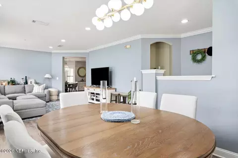 Dining - 2109 Fox Tail Ct, Saint Augustine, FL 32092 photo 3 of 5