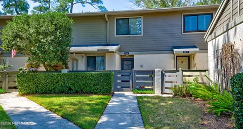 7623 Baymeadows Cir W #2014, Jacksonville, FL 32256