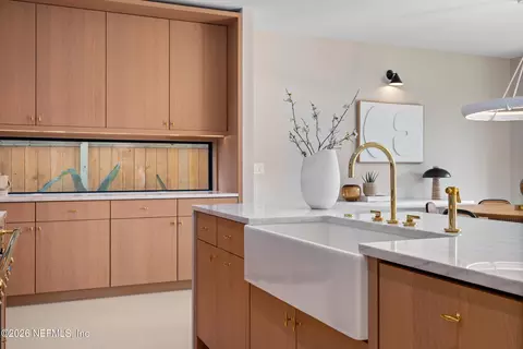 Kitchen - 1475 Ocean Blvd, Atlantic Beach, FL 32233 photo 5 of 10