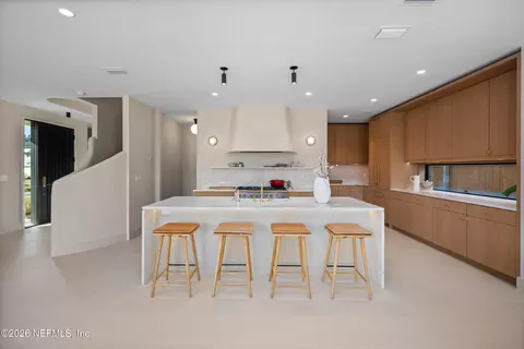 Kitchen - 1475 Ocean Blvd, Atlantic Beach, FL 32233 photo 2 of 10