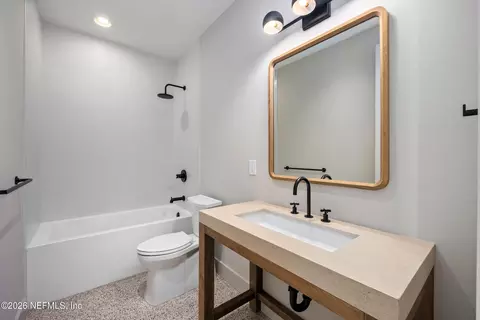 Bath - 1475 Ocean Blvd, Atlantic Beach, FL 32233 photo 12 of 14
