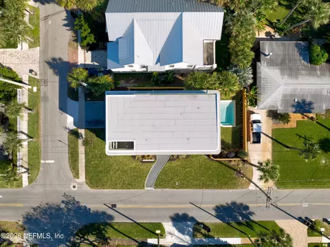 View/Area - 1475 Ocean Blvd, Atlantic Beach, FL 32233 photo 7 of 9