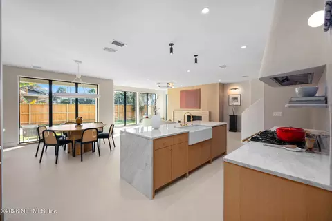 Kitchen - 1475 Ocean Blvd, Atlantic Beach, FL 32233 photo 10 of 10