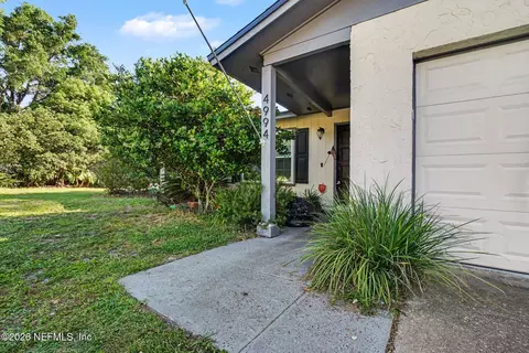 4994 Pine Cone Ct, Jacksonville, FL 32210
