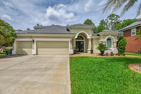 108 Chatsworth Dr, Saint Johns, FL 32259