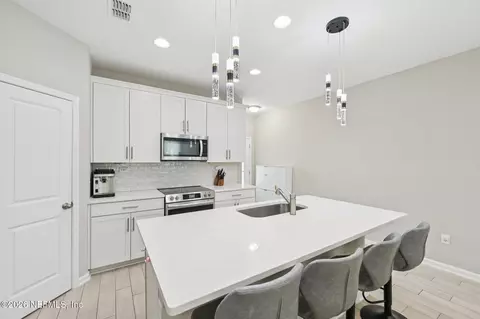 Kitchen - 32 Fieldfare Ln, Saint Augustine, FL 32092 photo 3 of 3
