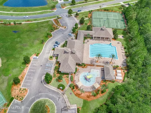 View/Area - 70144 Roseapple Ct, Yulee, FL 32097 photo 12 of 14