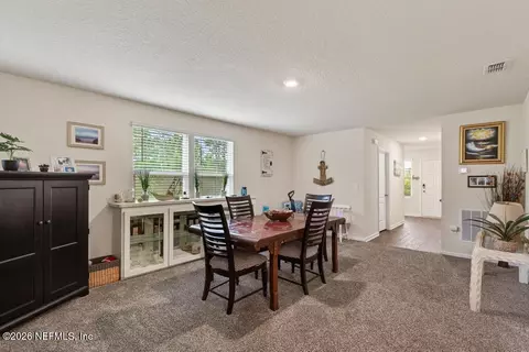 Dining - 70144 Roseapple Ct, Yulee, FL 32097 photo 3 of 3