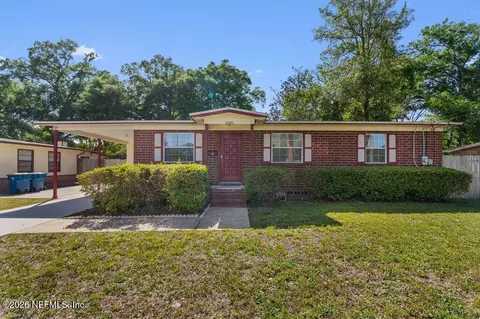 2306 Red Oak Dr, Jacksonville, FL 32211
