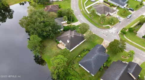757 Benton Harbor Dr E, Jacksonville, FL 32225