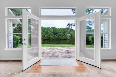 757 Benton Harbor Dr E, Jacksonville, FL 32225