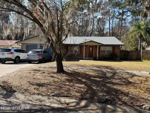 1116 Knoll Dr S, Jacksonville, FL 32221