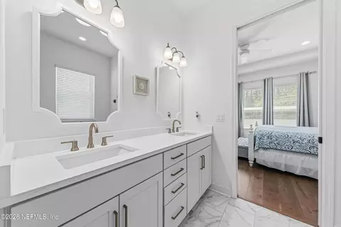 Bath - 294 Sawgrass Dr, Yulee, FL 32097 photo 1 of 3