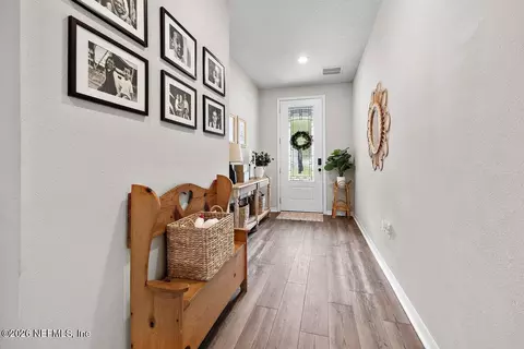 Entry Way - 174 Myrtle Oak Ct, Saint Augustine, FL 32092 photo 1 of 3