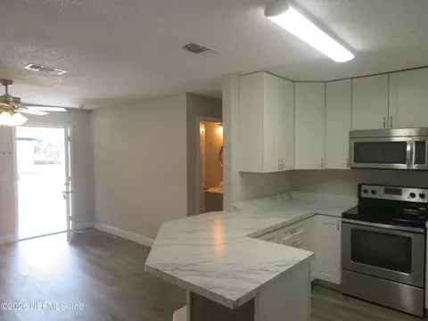 Kitchen - 538 Boykins Ln, Baldwin, FL 32234 photo 1 of 2