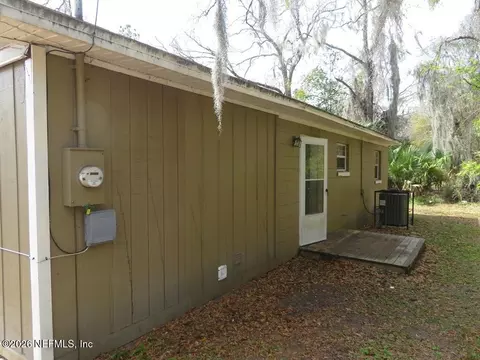 Exterior - 538 Boykins Ln, Baldwin, FL 32234 photo 5 of 6