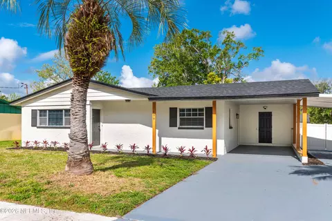 159 Capella Rd, Orange Park, FL 32073