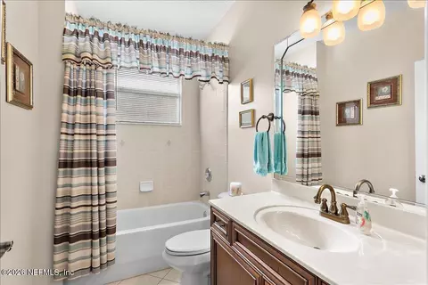 Bath - 1343 Castle Pines Cir, Saint Augustine, FL 32092 photo 3 of 3