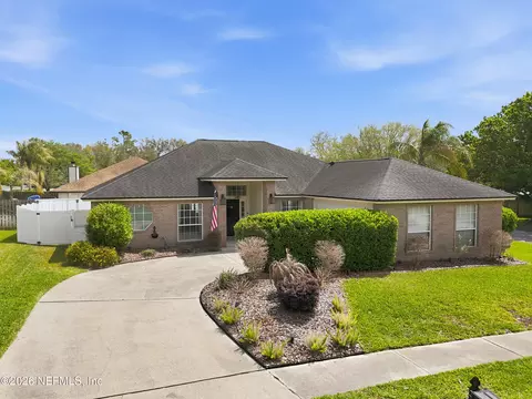 3853 Danforth Dr W, Jacksonville, FL 32224