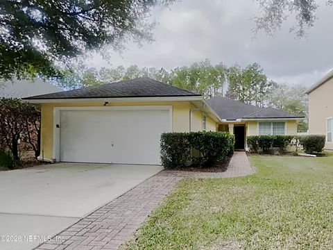 3814 Hidden View Dr, Orange Park, FL 32065