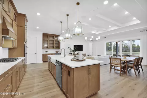 Kitchen - 475 Pine Lilly Loop, Yulee, FL 32097 photo 4 of 6
