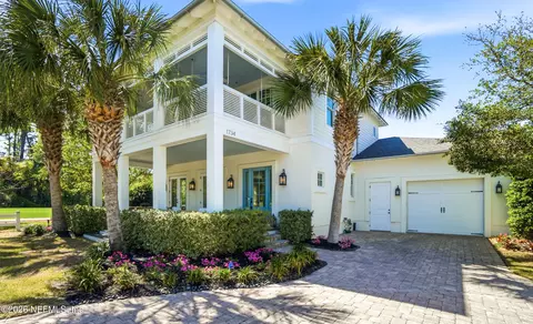1734 Maritime Oak Dr, Atlantic Beach, FL 32233