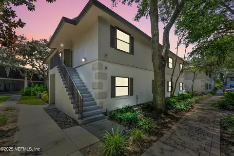 14 Navarra Ct, Saint Augustine, FL 32086