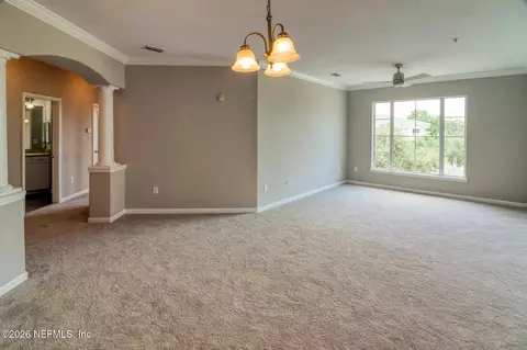8290 Gate Pkwy W #1115, Jacksonville, FL 32216