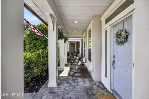 160 Blackwater Way, Saint Johns, FL 32259