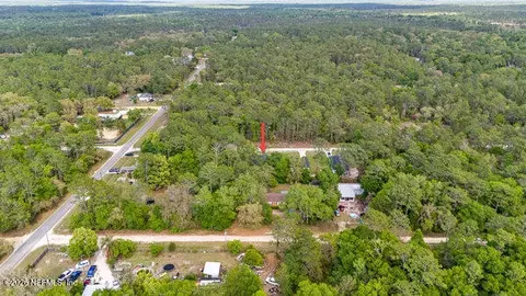 View/Area - 407 Rustic Rd, Satsuma, FL 32189 photo 6 of 10