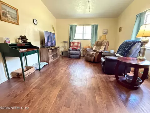 Living - 1135 Neil Ct, Starke, FL 32091 photo 1 of 1